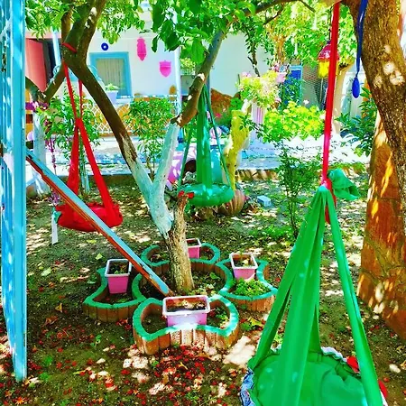 ホテル Erenler 2*