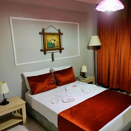 Erenler ホテル 2*