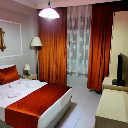 Erenler ホテル 2*