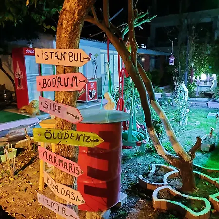 Erenler ホテル 2*