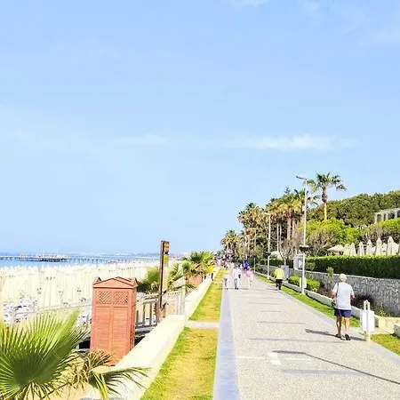 ホテル Erenler 2*